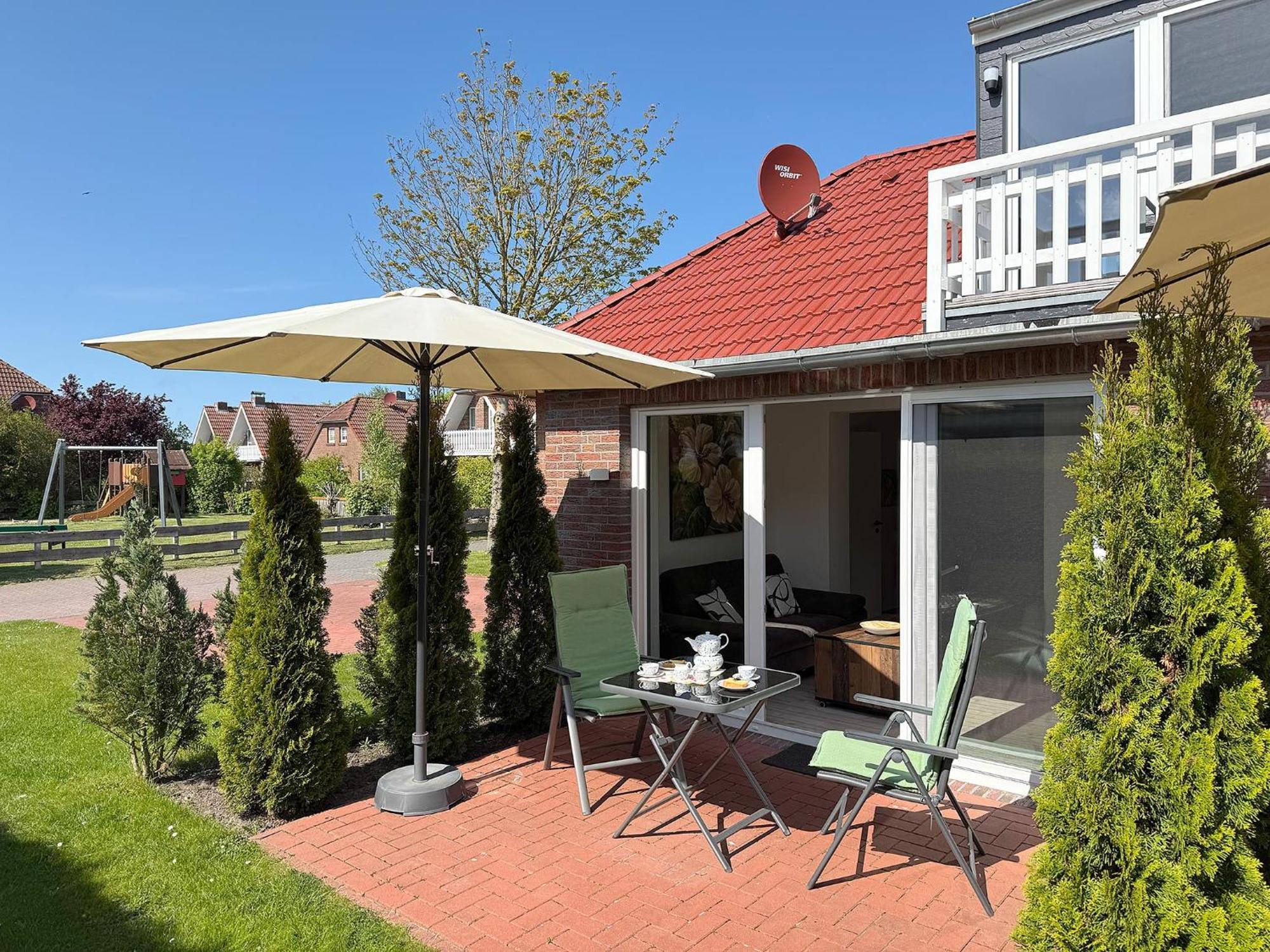 Marions Apartments Greetsiel Exterior photo